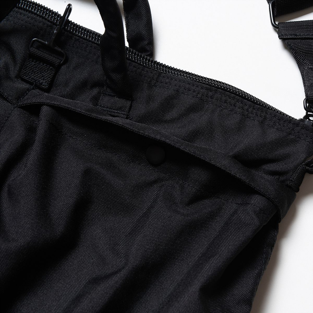 와이엠씨엘케이와이(YMCL KY) Helmet Bag - Black