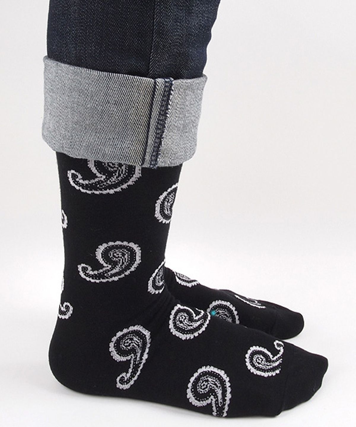 삭스더랭귀지(SOCKS THE LANGUAGE) black-paisley