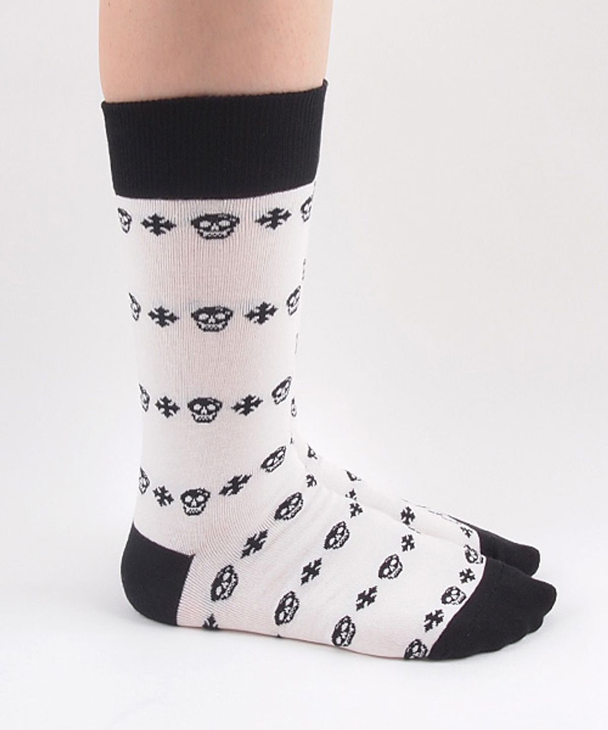 삭스더랭귀지(SOCKS THE LANGUAGE) cross