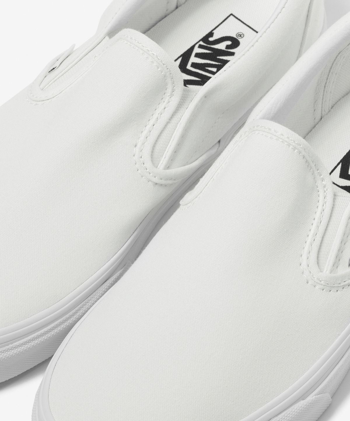 반스(VANS) 클래식 슬립온 - 화이트 / VN000EYEW001