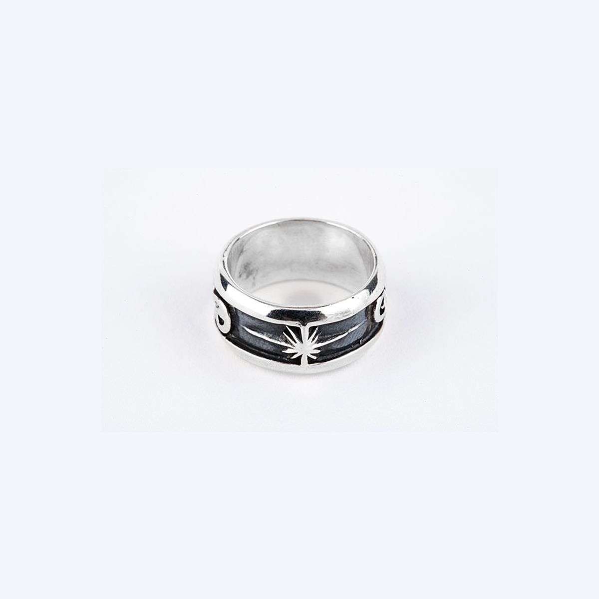 프루와(FROID) Wave Star Ring [925 Sterling Silver]