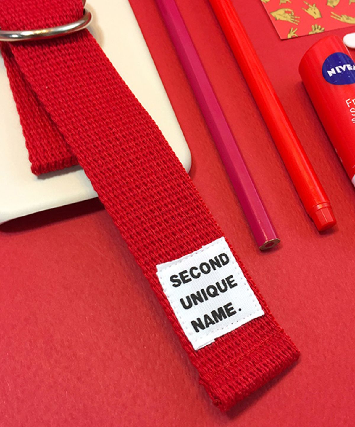 세컨드유니크네임(SECOND UNIQUE NAME) SUN CASE IVORY RED (ILLUST)