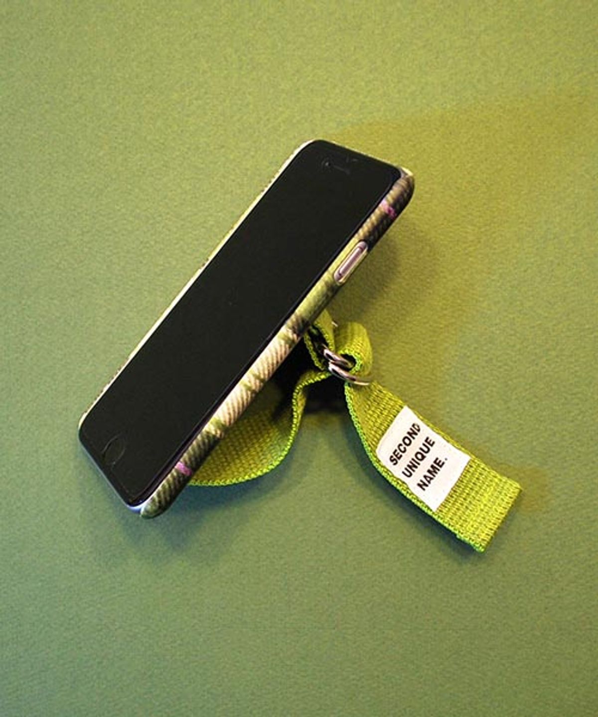 세컨드유니크네임(SECOND UNIQUE NAME) SUN CASE FLANNEL OLIVE