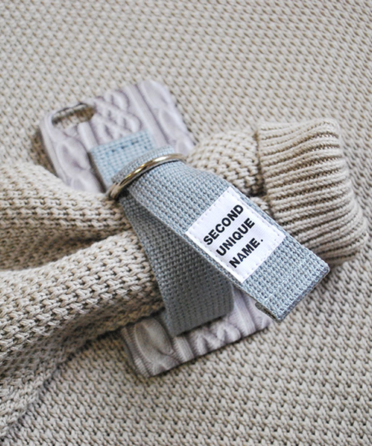 세컨드유니크네임(SECOND UNIQUE NAME) SUN CASE SWEATER GREY
