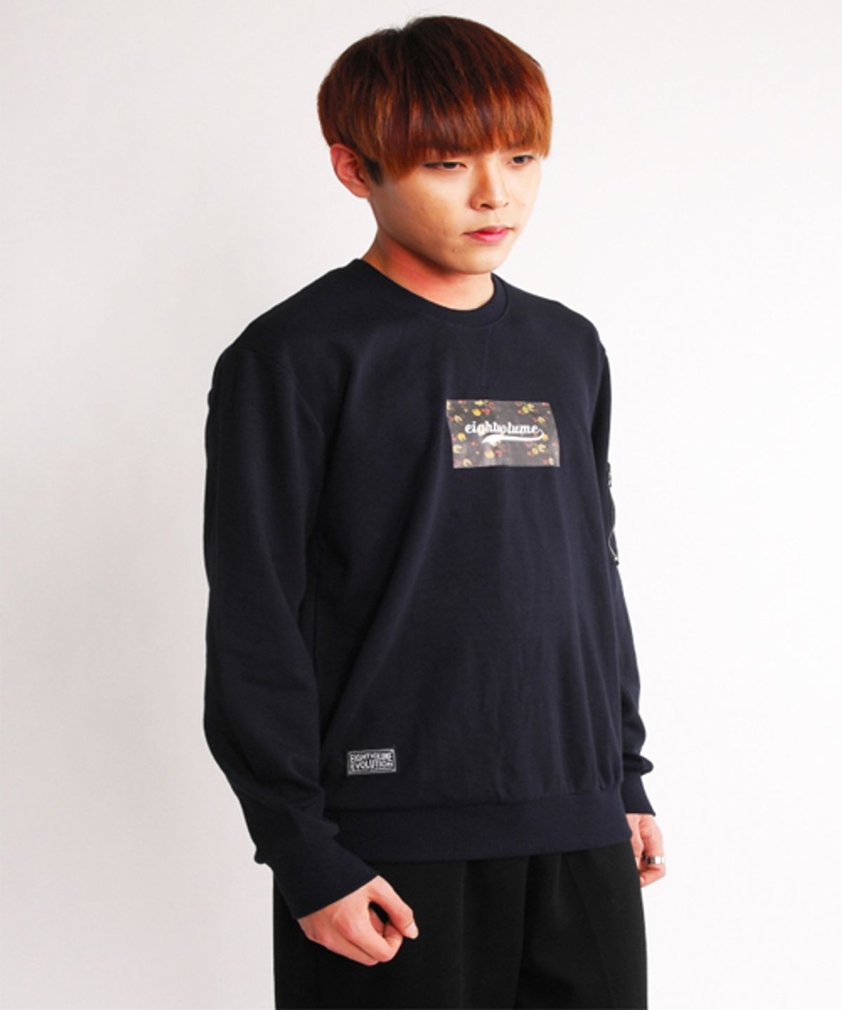 에잇볼륨(EIGHTVOLUME) EV S.Flower Logo Crewneck (Navy)