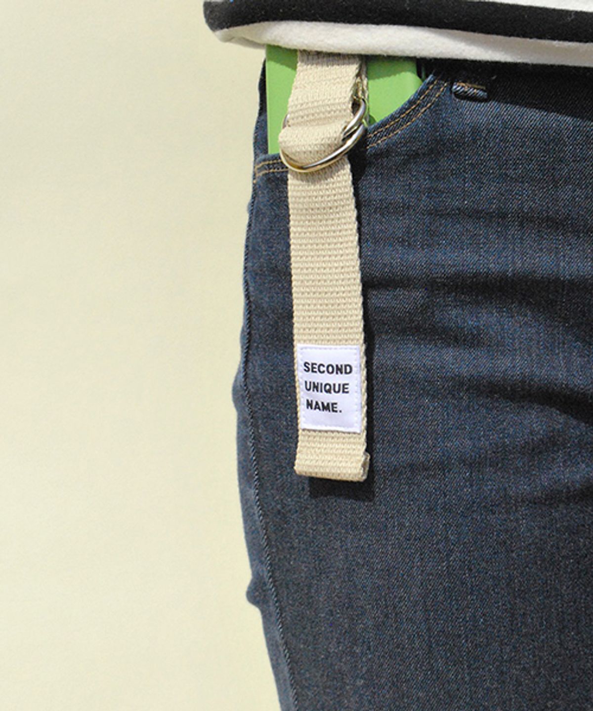 세컨드유니크네임(SECOND UNIQUE NAME) SUN CASE LIGHT GREEN IVORY (WORD)