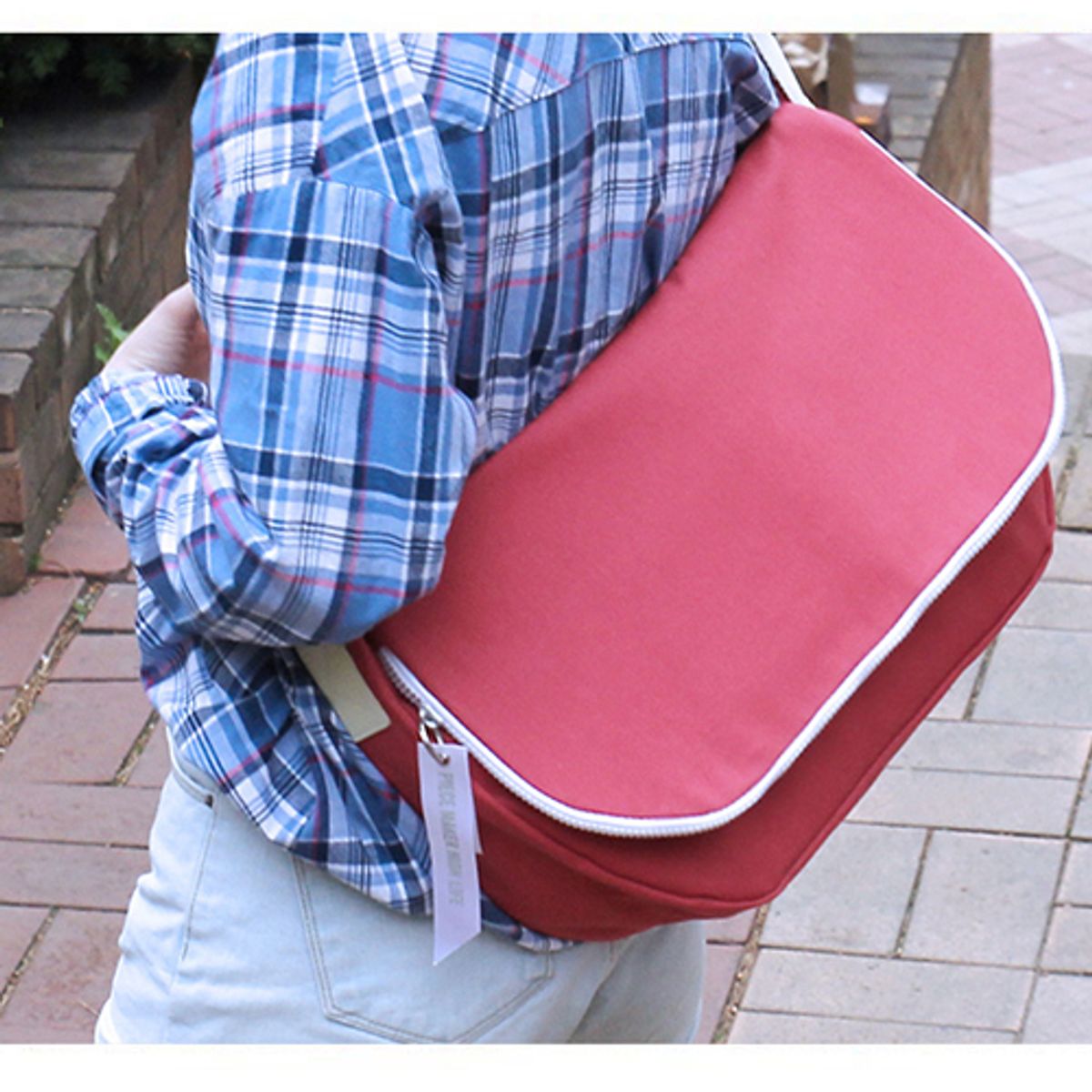 피스메이커(PIECE MAKER) ALICE CANVAS MESSENGER BAG (PINK)