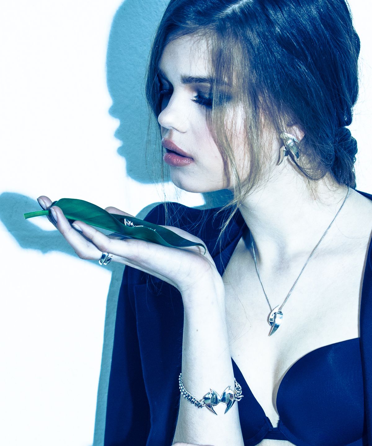 매즈믹(MEZMIC) Teeth chain Bracelet