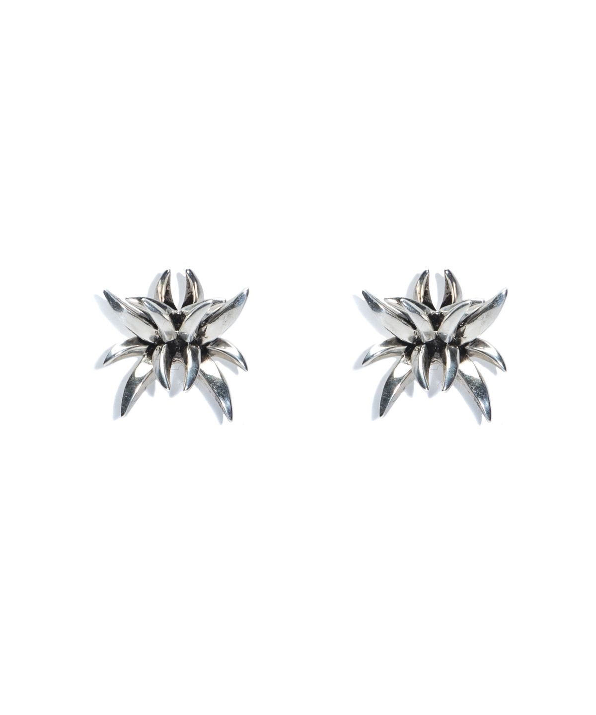 매즈믹(MEZMIC) Lion mane Earring