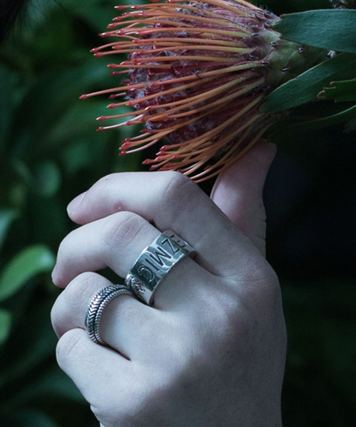 매즈믹(MEZMIC) Mezmic Logo Ring