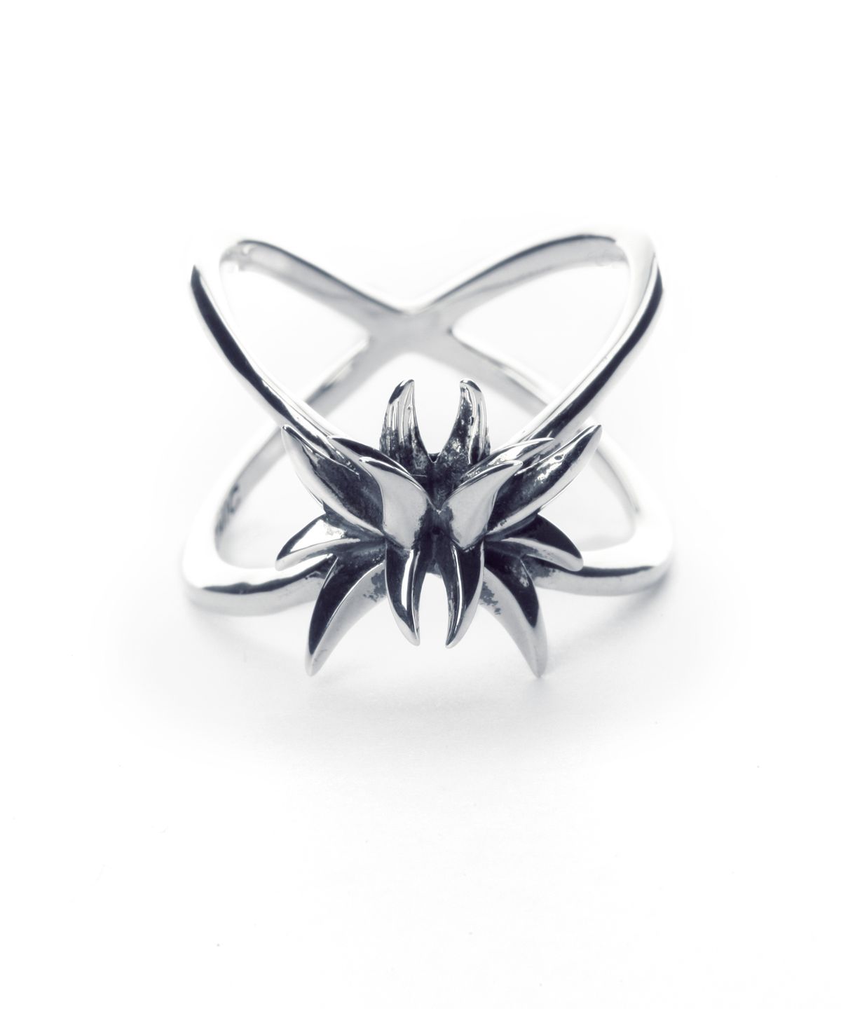 매즈믹(MEZMIC) Teeth flower Ring
