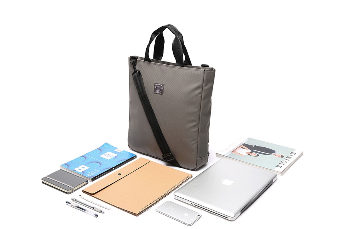 에이지 그레이(AGED GRAY) AI01FCG (Gray) Bright tote 브라이트 토트백 그레이