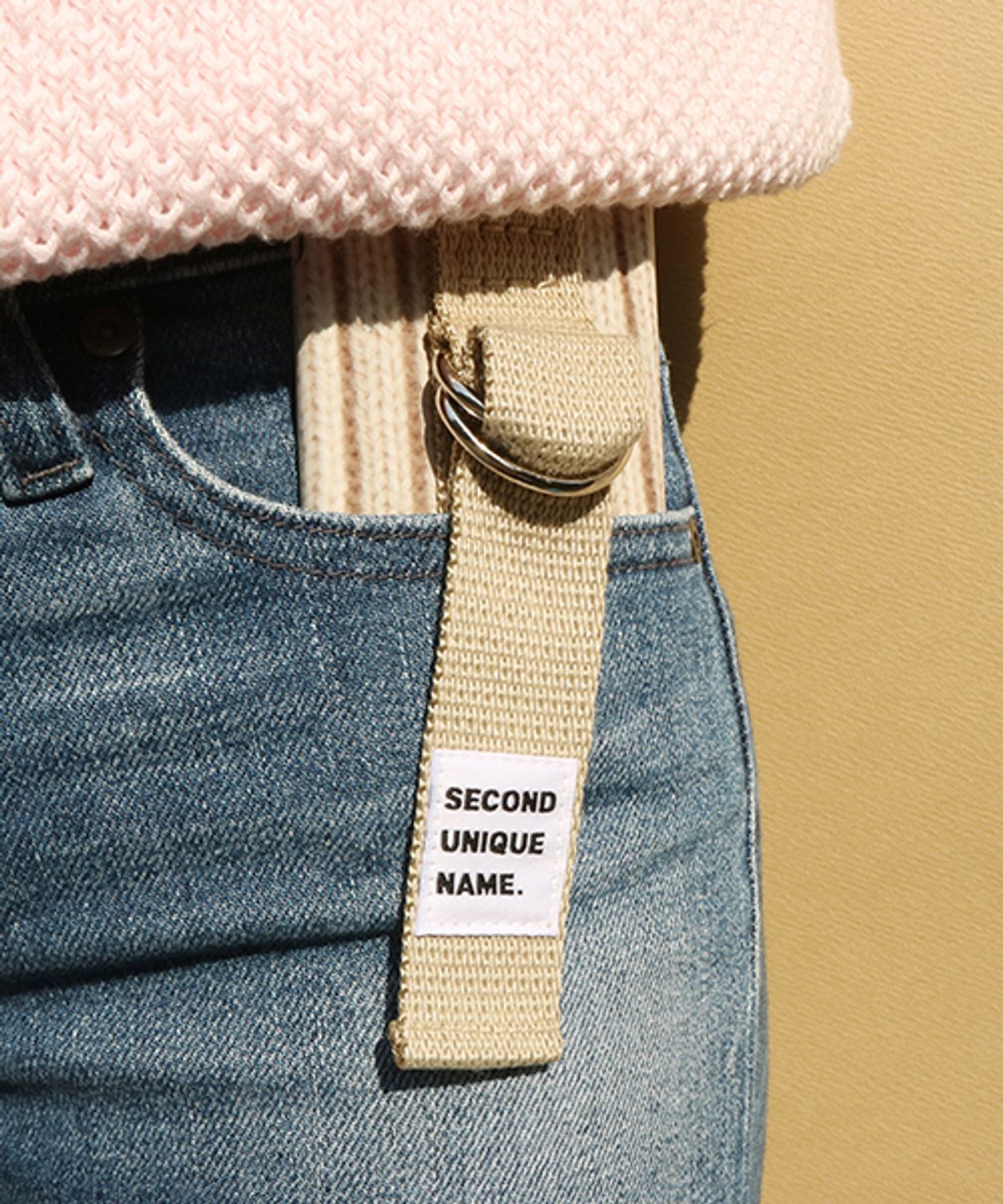 세컨드유니크네임(SECOND UNIQUE NAME) SUN CASE SWEATER BEIGE OLIVE