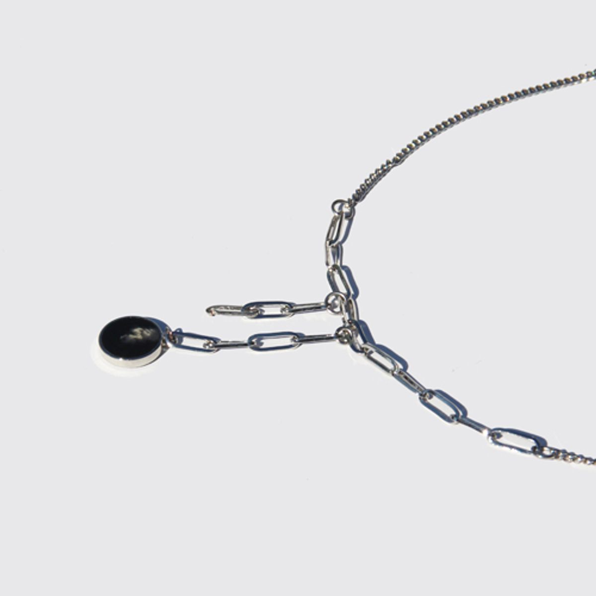 러쉬오프(RUSH OFF) [RUSHOFF]Unique Charming Silver Necklace- Blackstone 유니크챠밍목걸이 블랙스톤