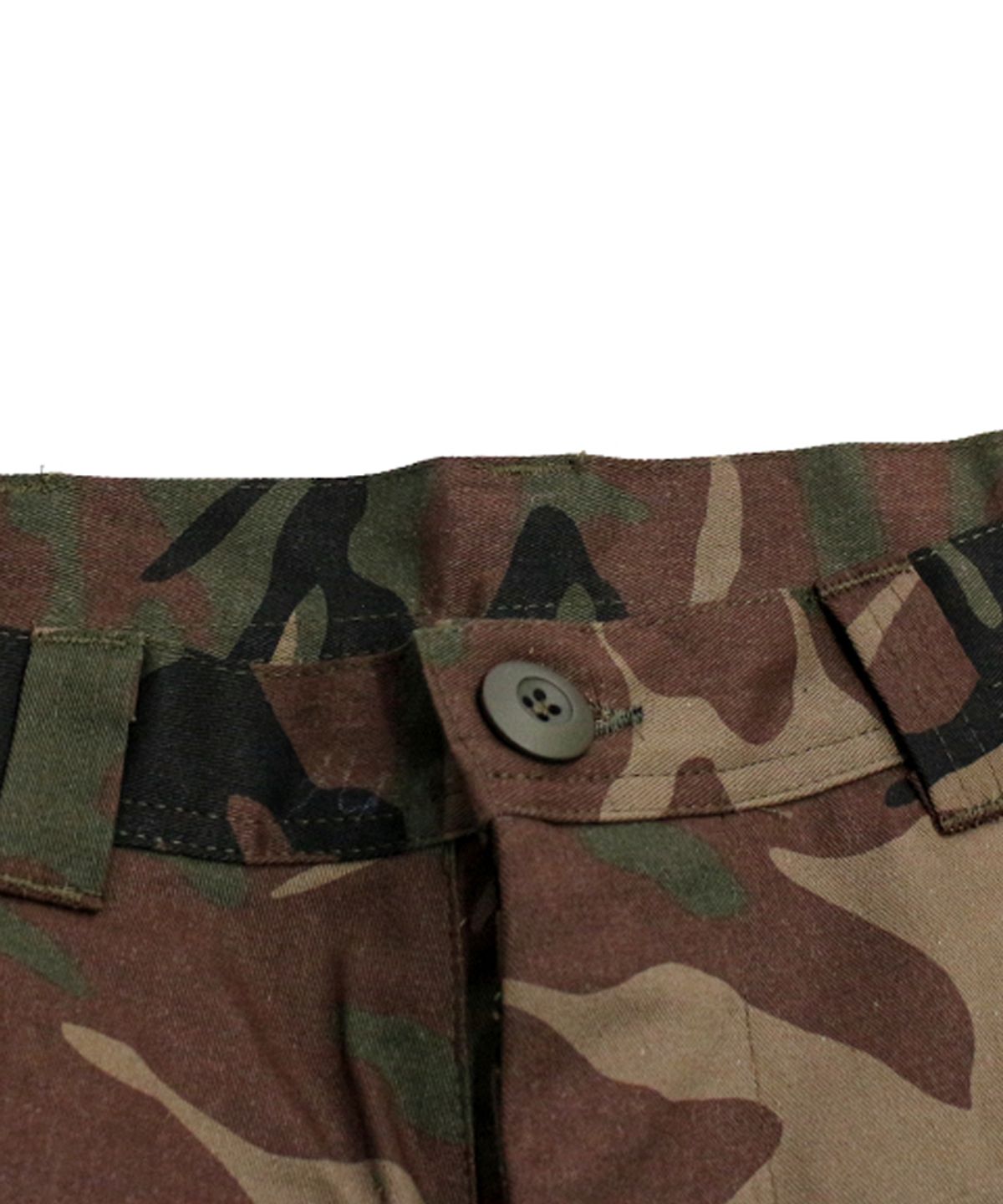 아임낫어휴먼비잉(I AM NOT A HUMAN BEING) Basic Logo Front Pocket Shorts - Camo