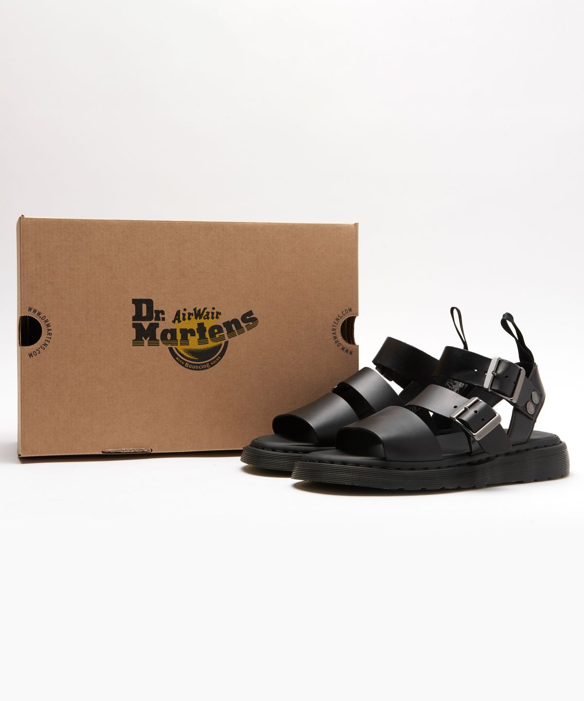 닥터마틴(DR.MARTENS) 그리폰 블랙 샌들 15695001