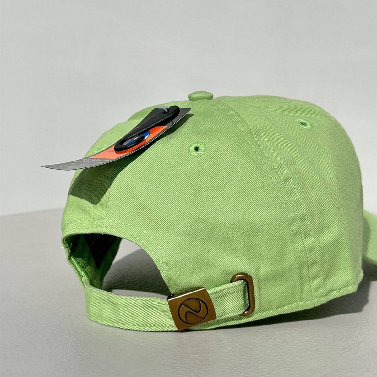 뉴해튼(NEWHATTAN) 워싱 볼캡 (lime green)