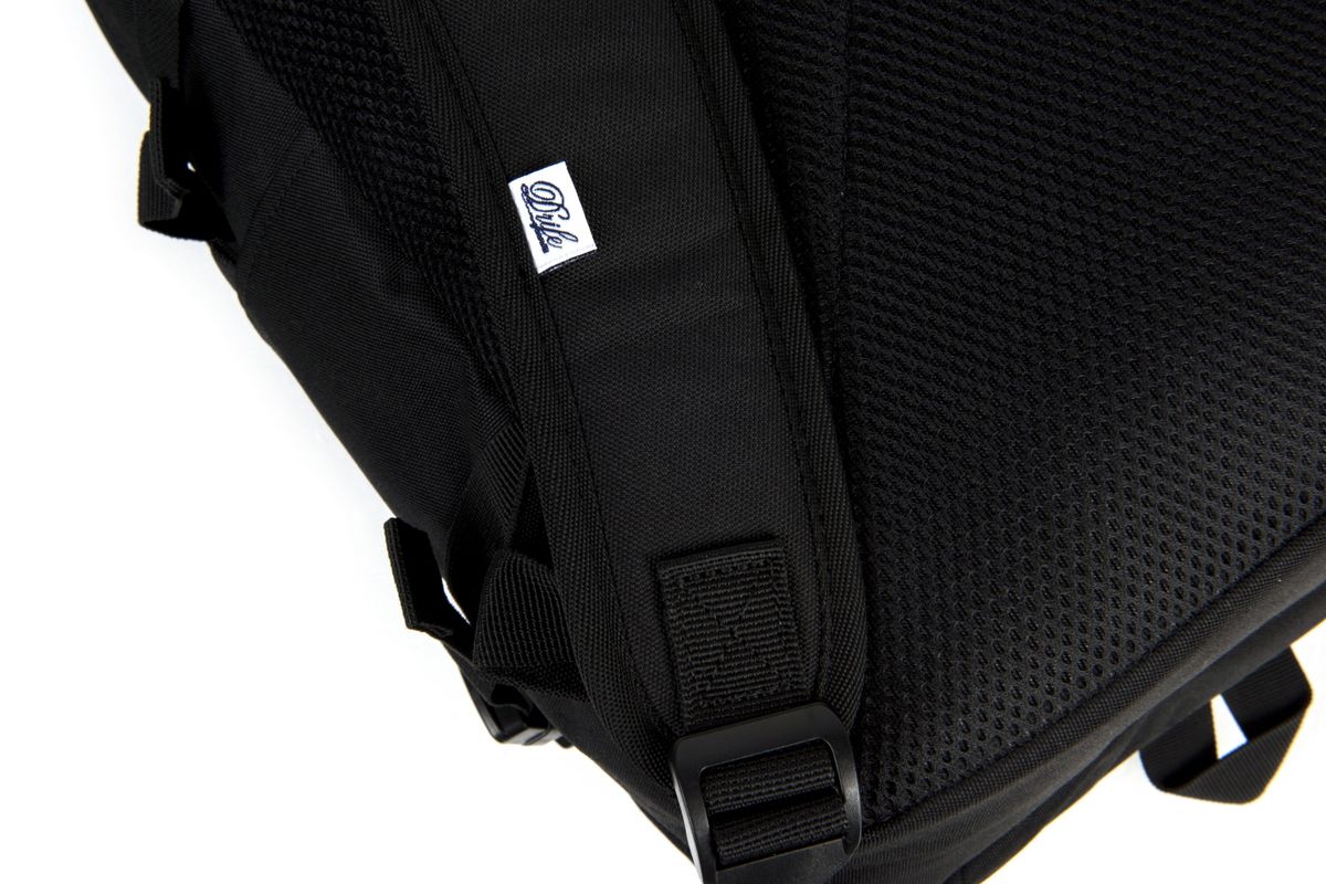 드라이프(DRIFE) UNCOMMON BACKPACK - BLACK