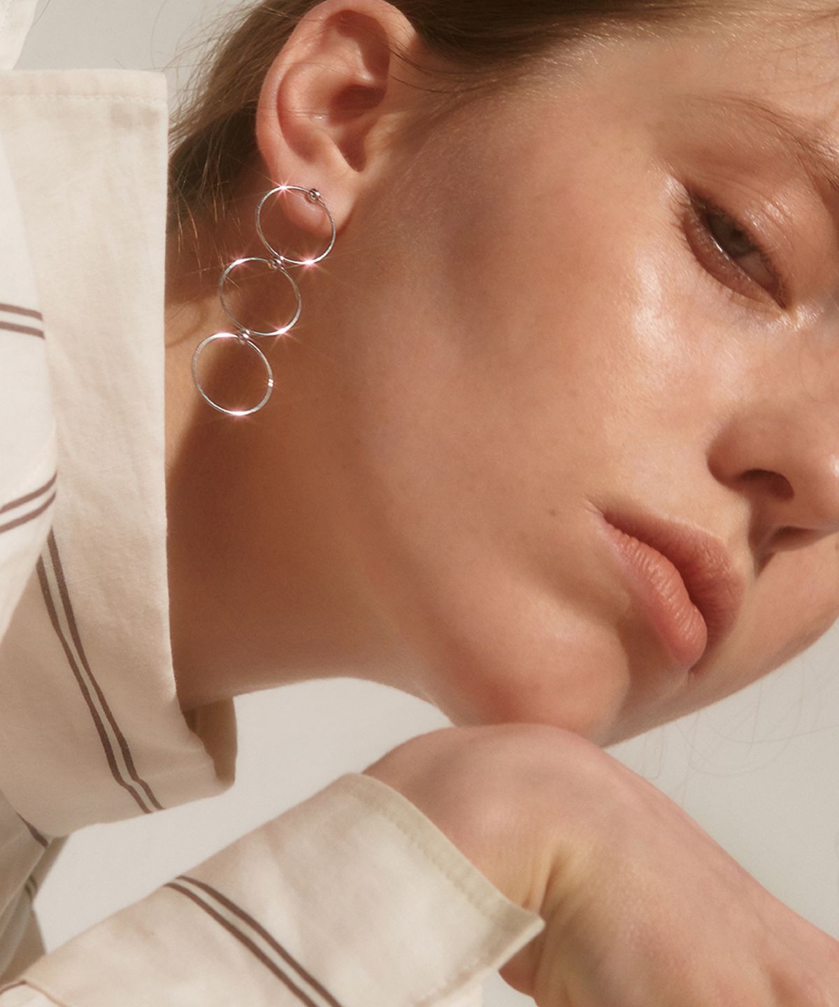 원이너프(ONE ENOUGH) Triple Drop Earrings