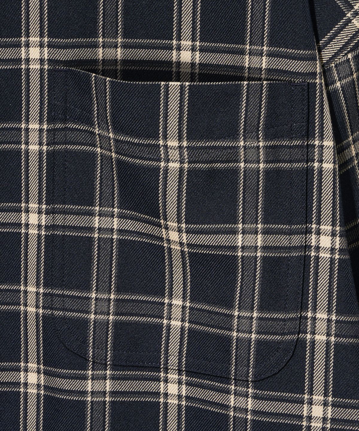 다이아몬드 레이라(DIAMOND LAYLA) Layla Its meant to be in love navy&ivory check shirt  S8