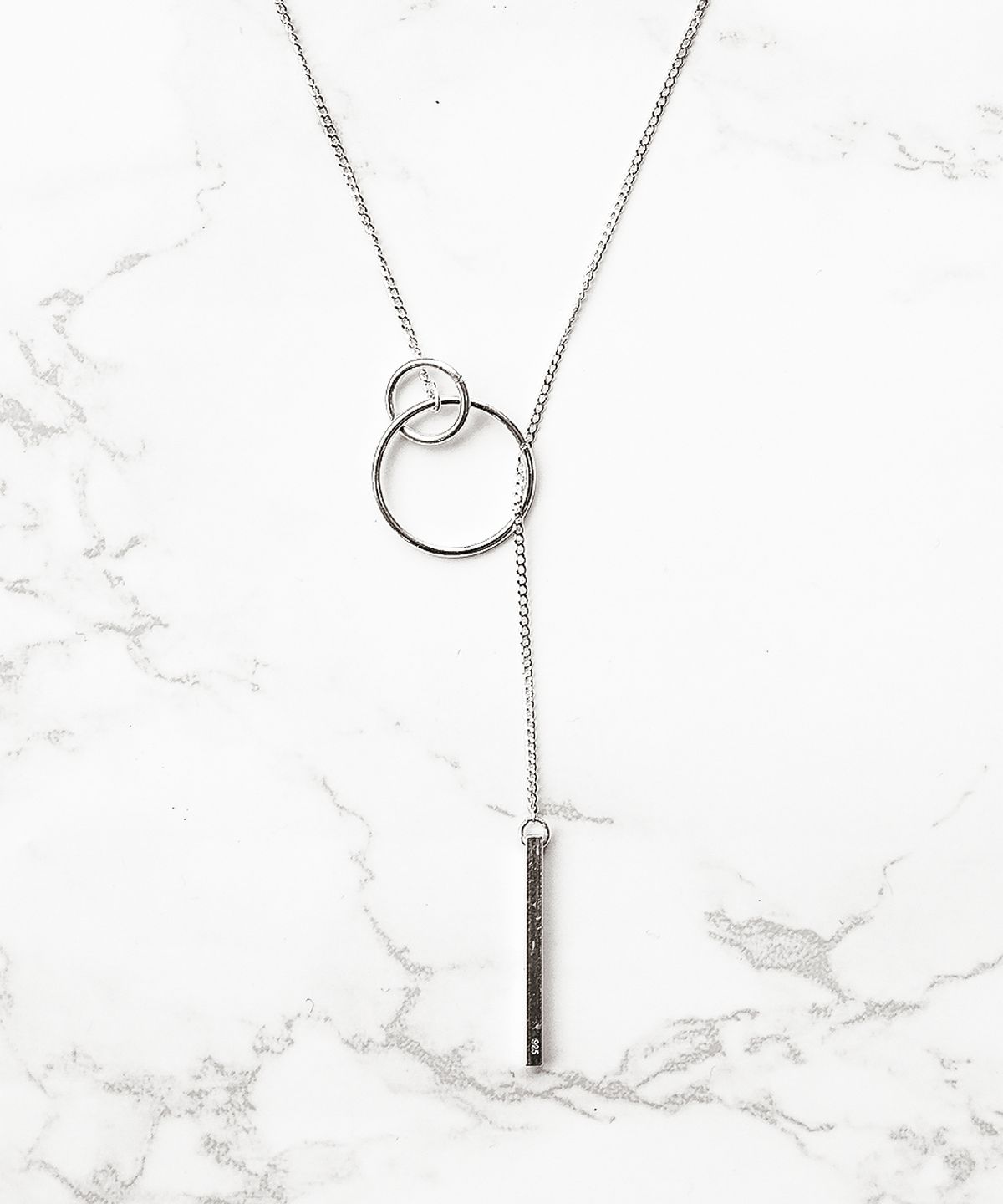 원이너프(ONE ENOUGH) Circle & Bar Necklace
