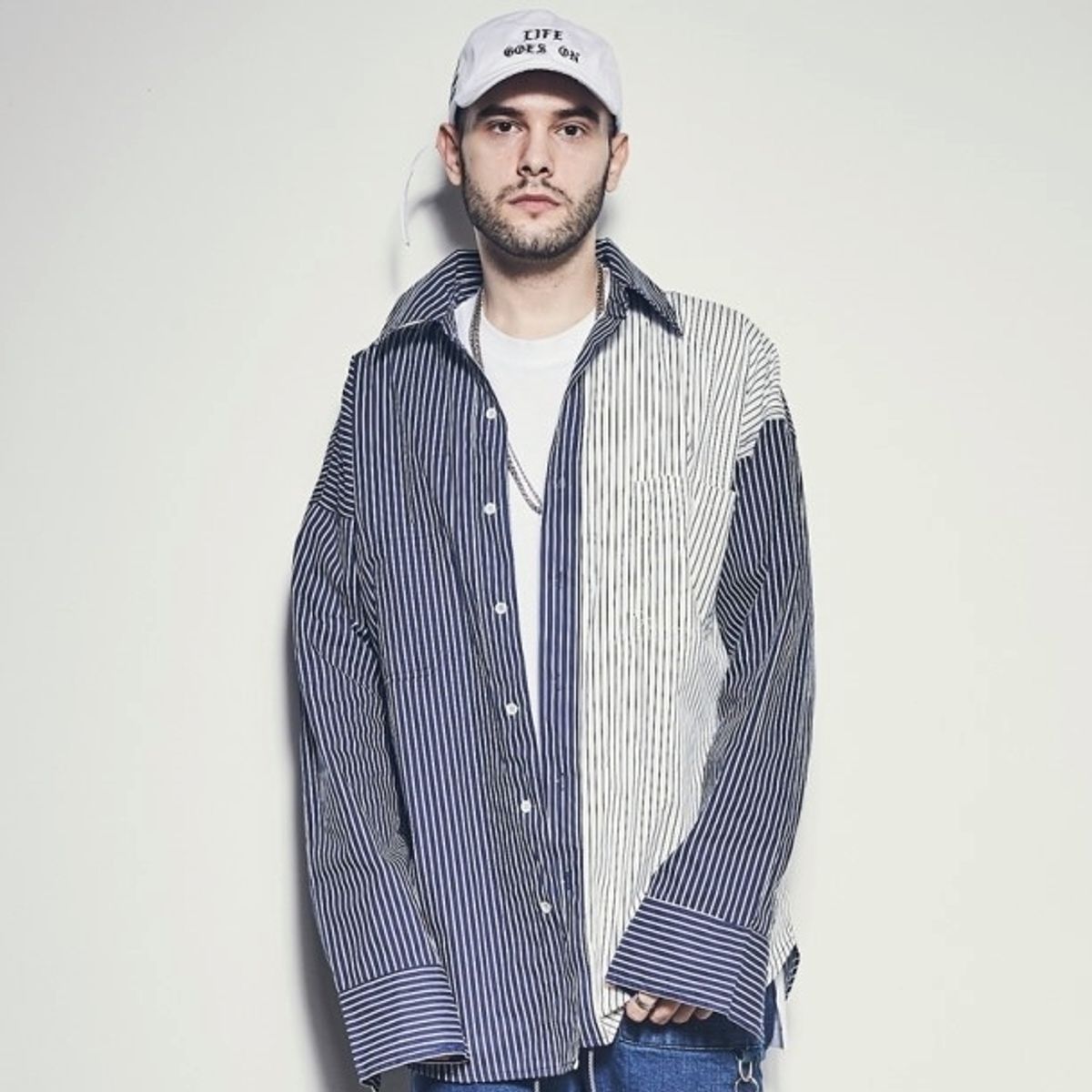라울(LAUL) LAUL OVER FIT VERTICAL STRIPE SHIRTS MIX 라울 오버핏 버티컬 스트라이프 셔츠 믹스