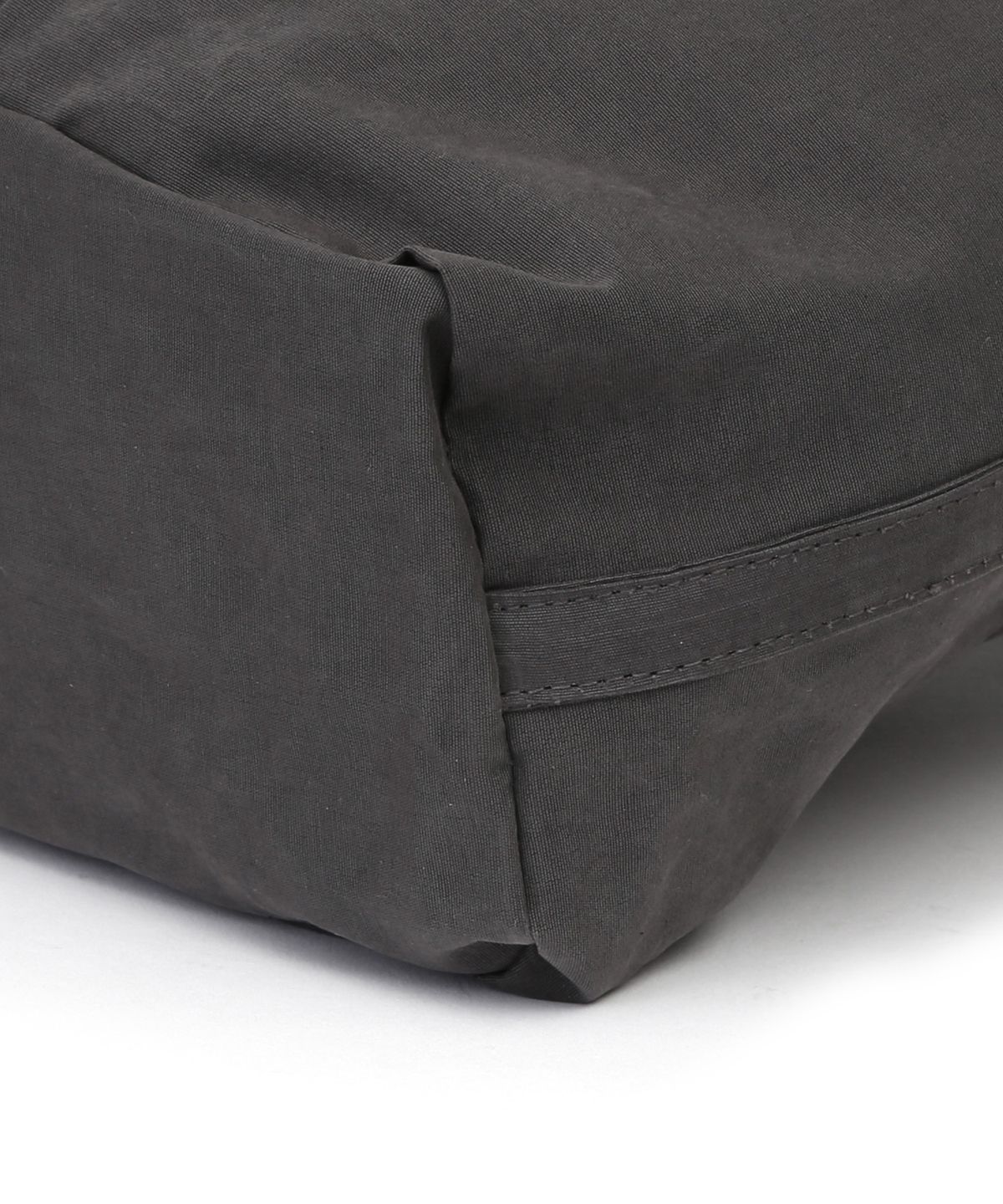 언더컨트롤 스튜디오(UNDERCONTROL STUDIO) 캐주얼 숄더백 LADDER BAG / WRINKLE / NPC / DAWN CHARCOAL