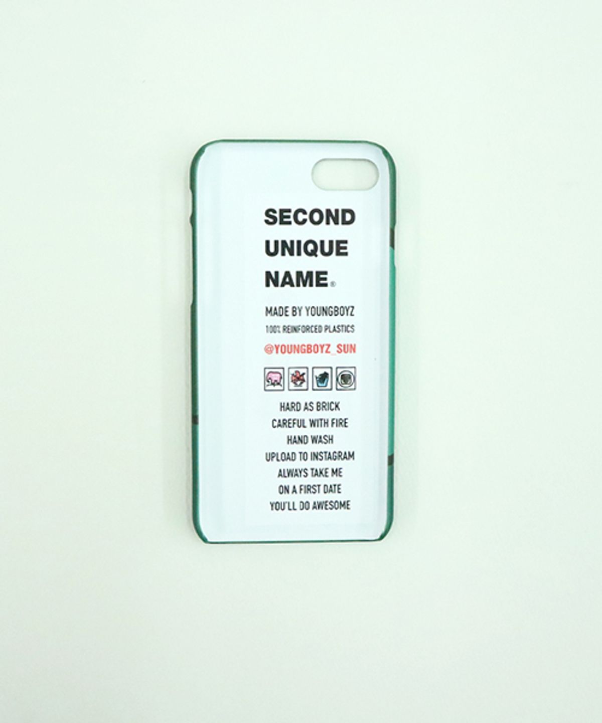 세컨드유니크네임(SECOND UNIQUE NAME) SUN CASE GRAPHIC PICKET MAN (BEIGE TAG)