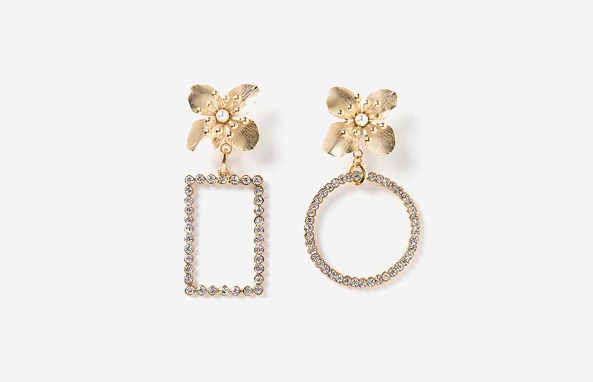디토레(DITOLE) Dahria earrings