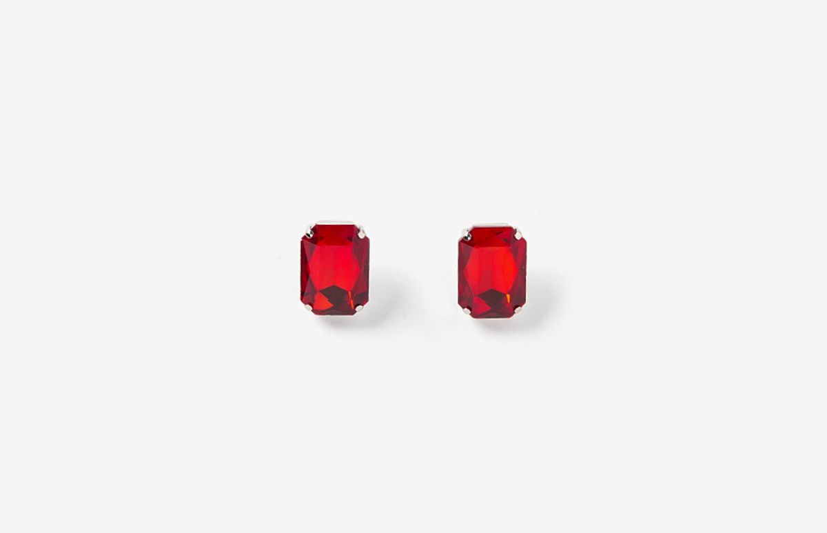디토레(DITOLE) Show you only Red earrings
