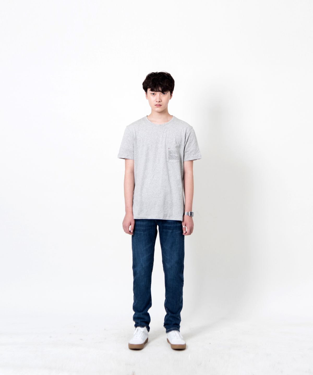 언터치드(UNTOUCHED) 블루진