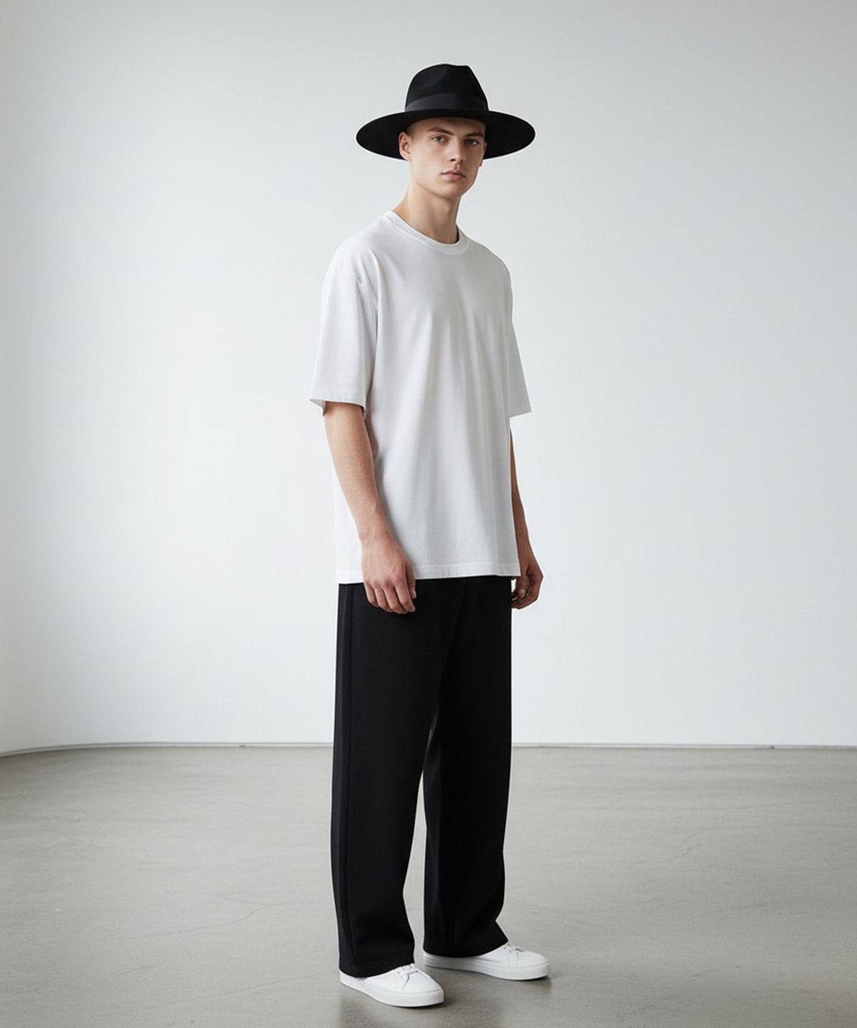 유니버셜 케미스트리(UNIVERSAL CHEMISTRY) Black Metal Line Wool Fedora BK  라인페도라