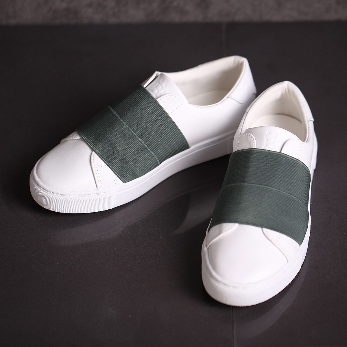 스타비(STAR.B) 옐로나이프 479 YellowKnife 479 화이트/카키 White/Khaki
