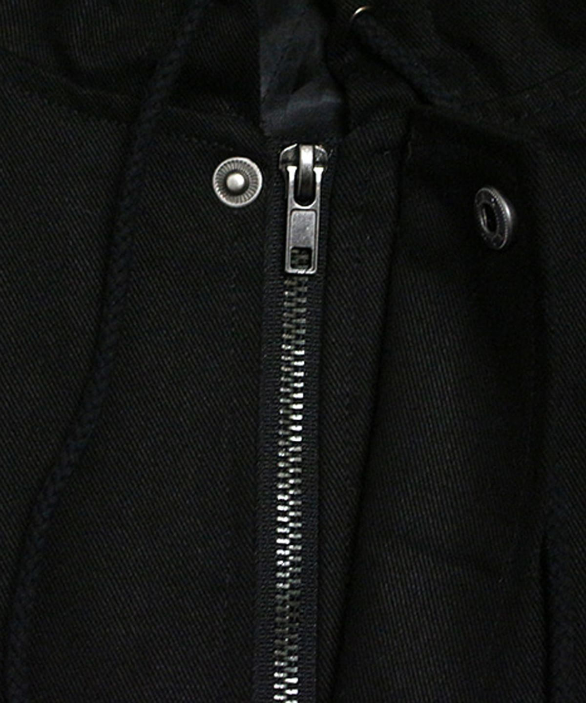 아임낫어휴먼비잉(I AM NOT A HUMAN BEING) Porno 6 Military Jacket - Black