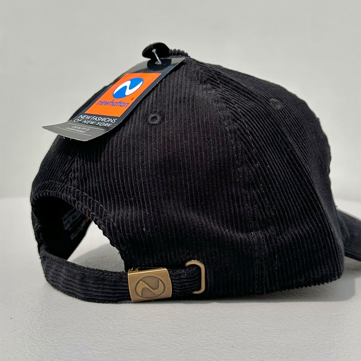 뉴해튼(NEWHATTAN) 코듀로이 볼캡 (black)