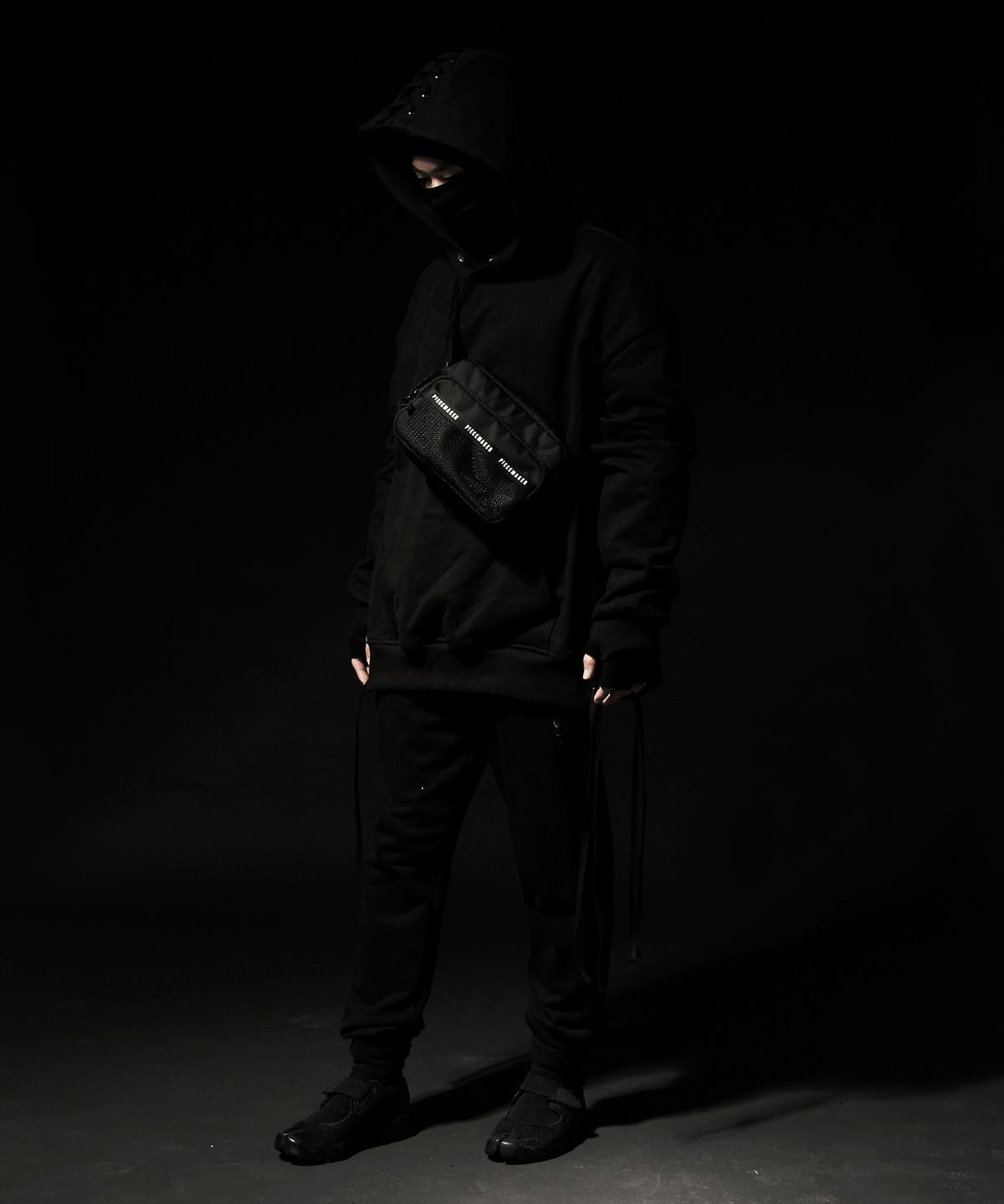 피스메이커(PIECE MAKER) REPLAY CROSS BAG (RED)