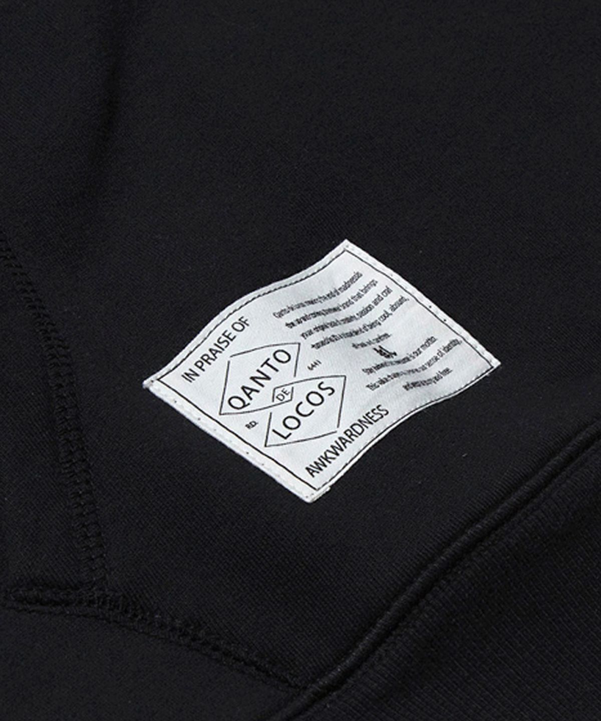 콴토데로코스(QANTO DE LOCOS) Q.D.L.S CREWNECK_BLACK