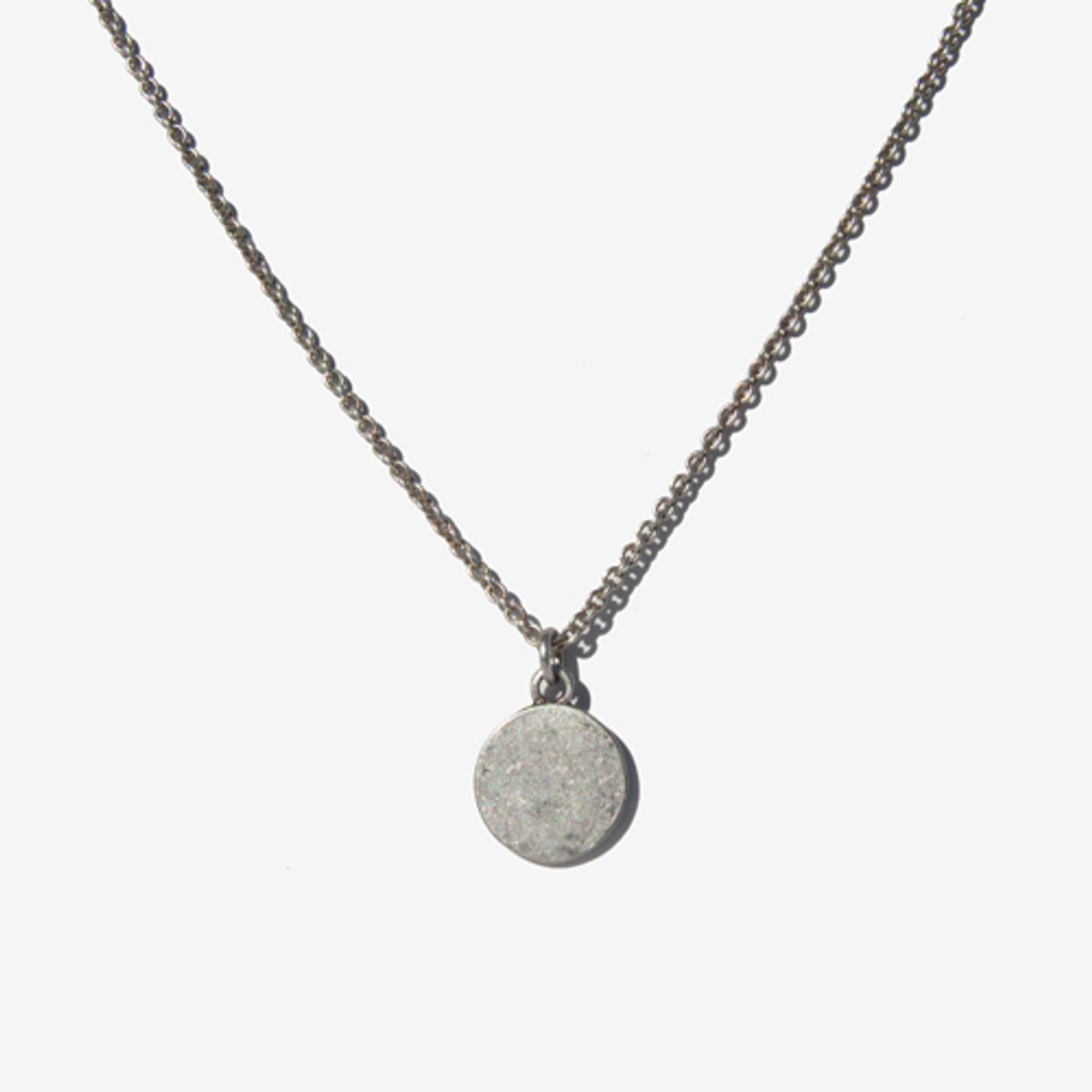 러쉬오프(RUSH OFF) [RUSHOFF]Vintage Medal Silver Necklace/빈티지메달 실버목걸이(925은도금)
