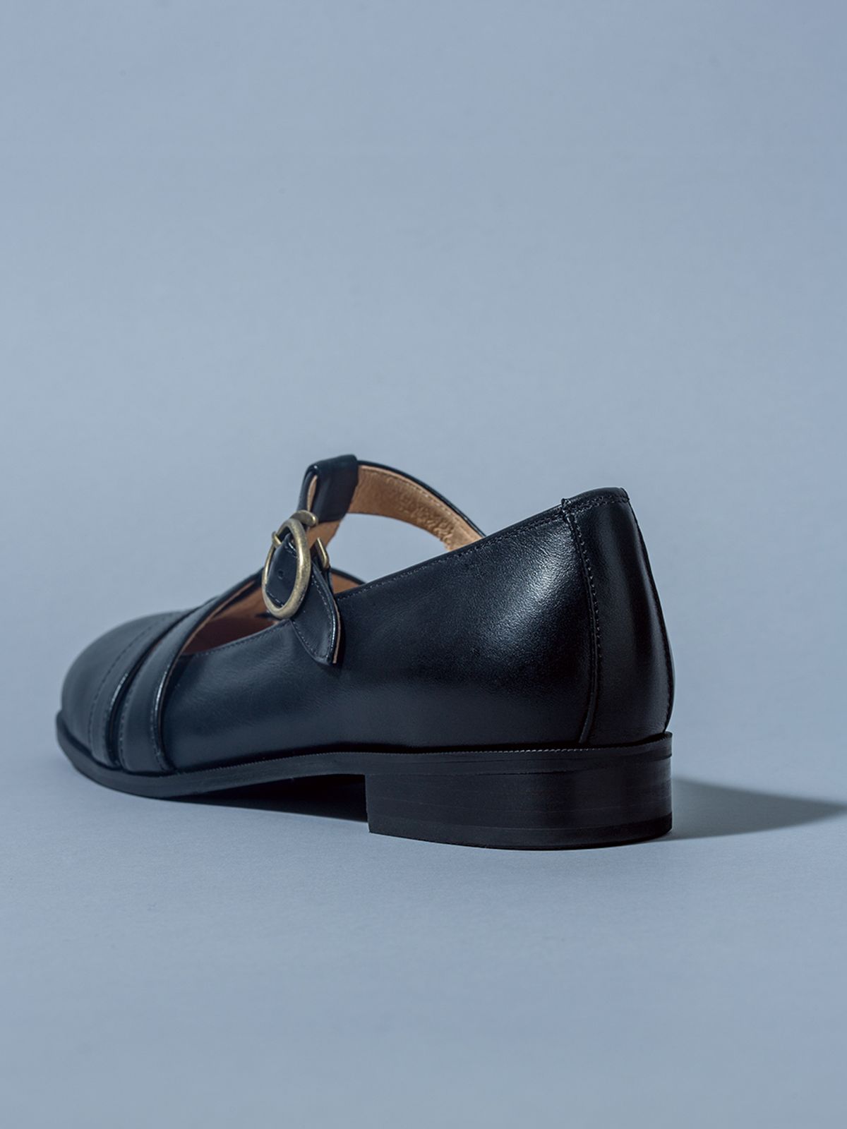 흰(HEENN) heenn . hs1806 Black