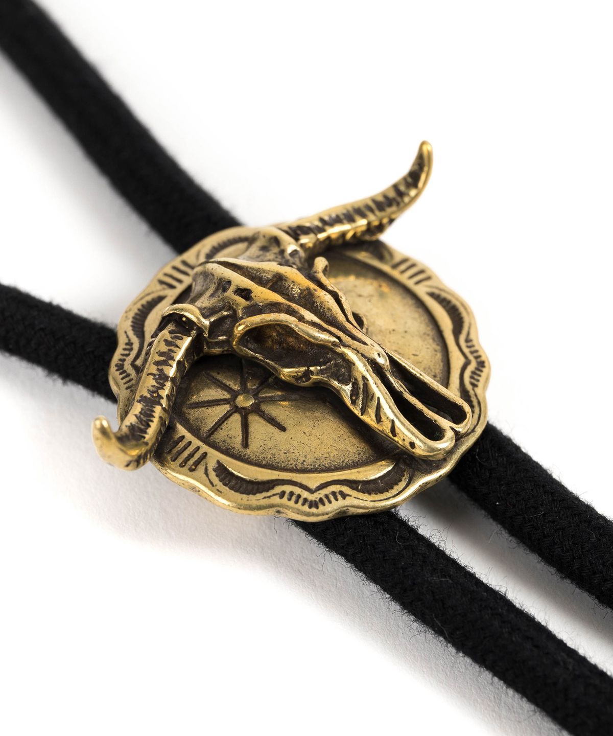 와일드 브릭스(WILD BRICKS) BULL BOLO TIE