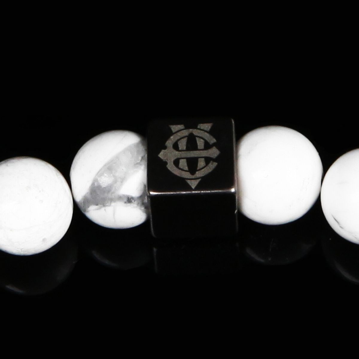 에잇볼륨(EIGHTVOLUME) EV 3Skull Bead Bracelet(White)