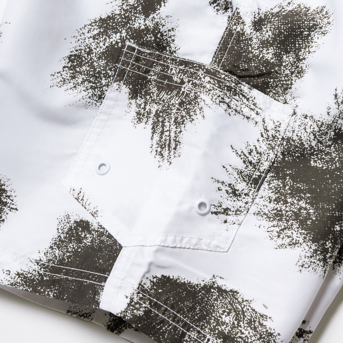 와이엠씨엘케이와이(YMCL KY) Camouflage Swim Pants - Snow