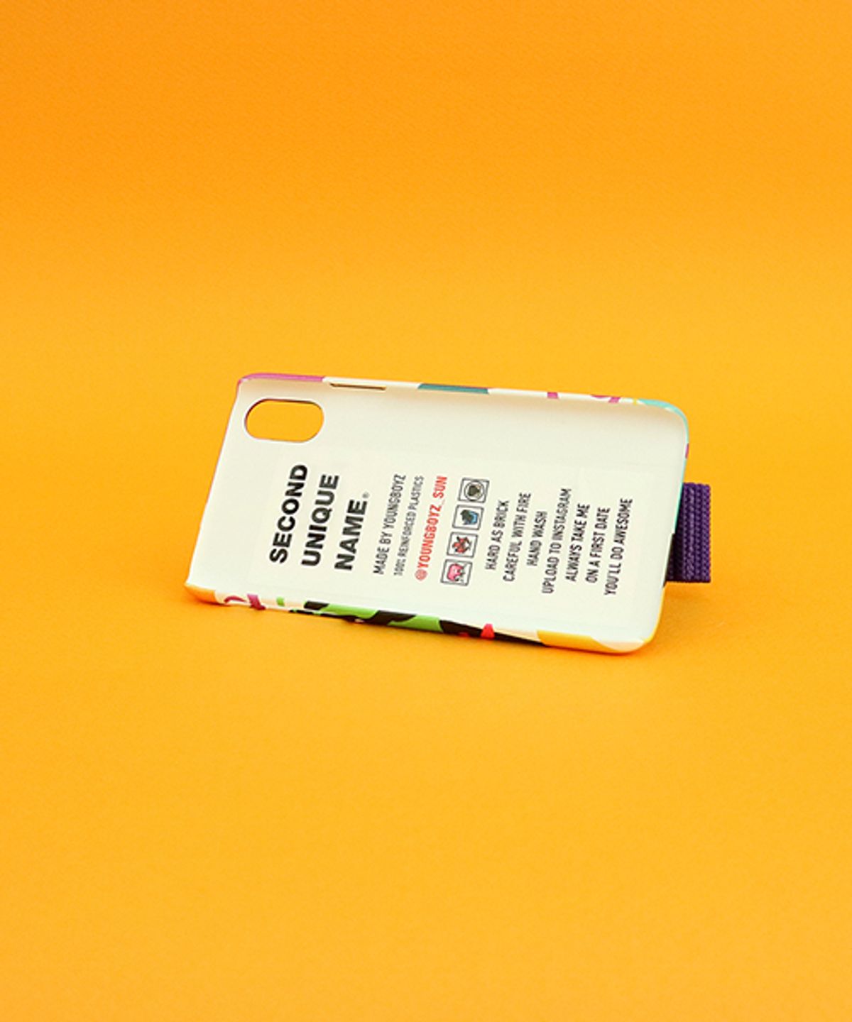 세컨드유니크네임(SECOND UNIQUE NAME) SUN CASE GRAPHIC FRUIT BLACK PURPLE (BELT)
