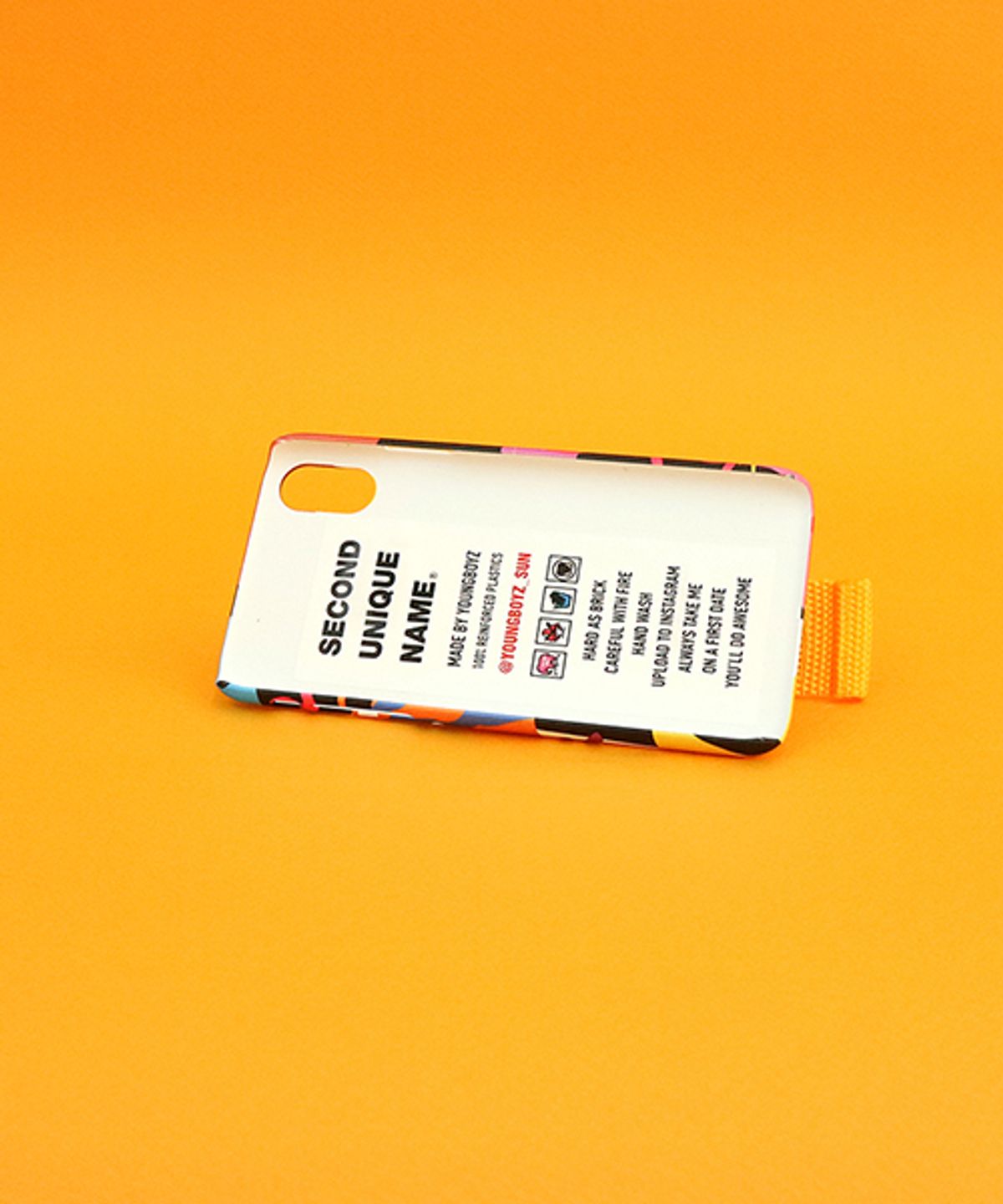 세컨드유니크네임(SECOND UNIQUE NAME) SUN CASE GRAPHIC FRUIT WHITE YELLOW (BELT)
