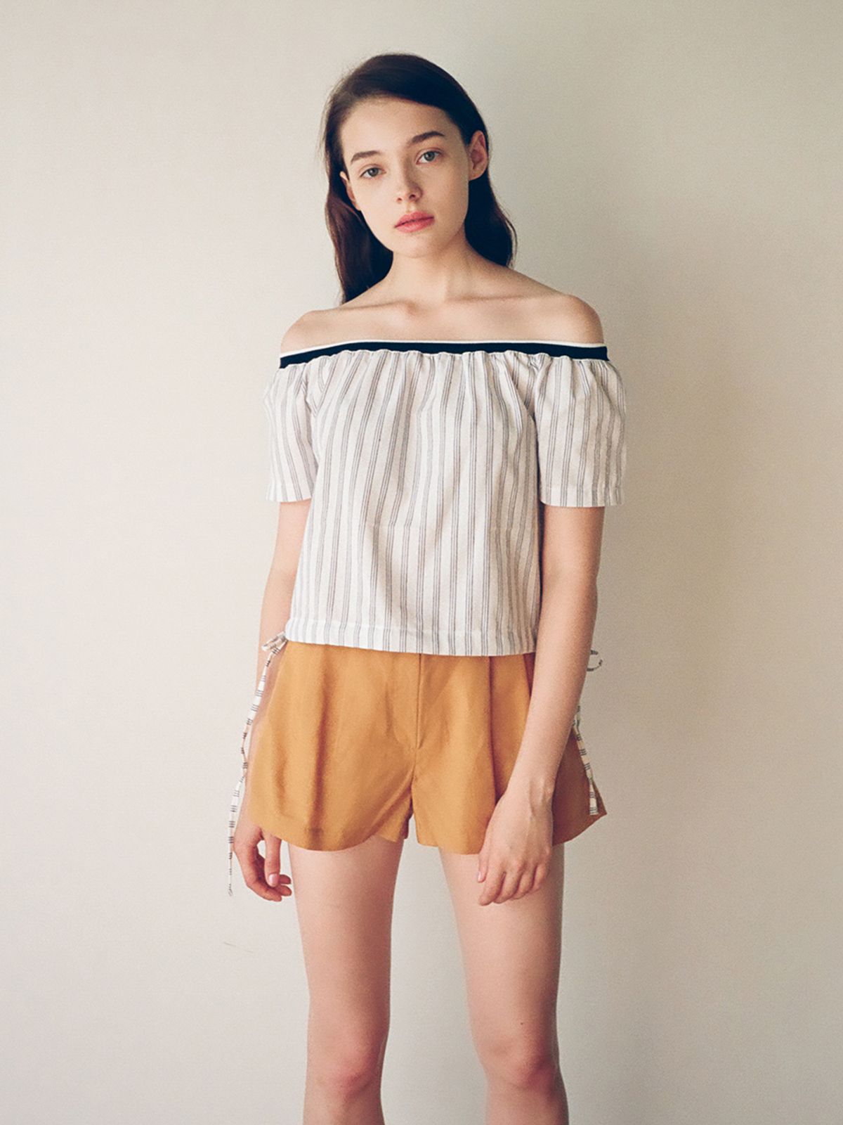 느와(NOIR) LT Shorts (YE)