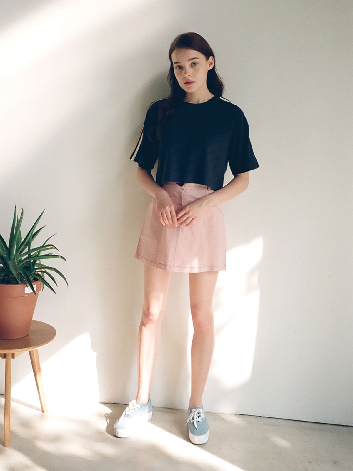 느와(NOIR) Jacquard T-Shirts (NV)