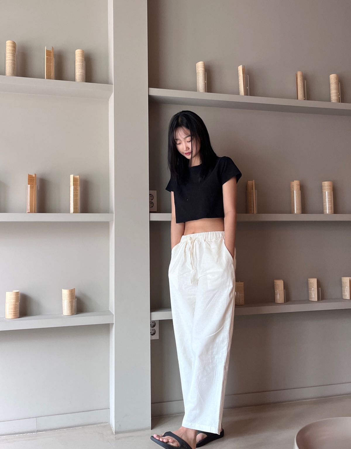 어커버(ACOVER) 린넨 라이크 9부 세미 와이드 밴딩 팬츠