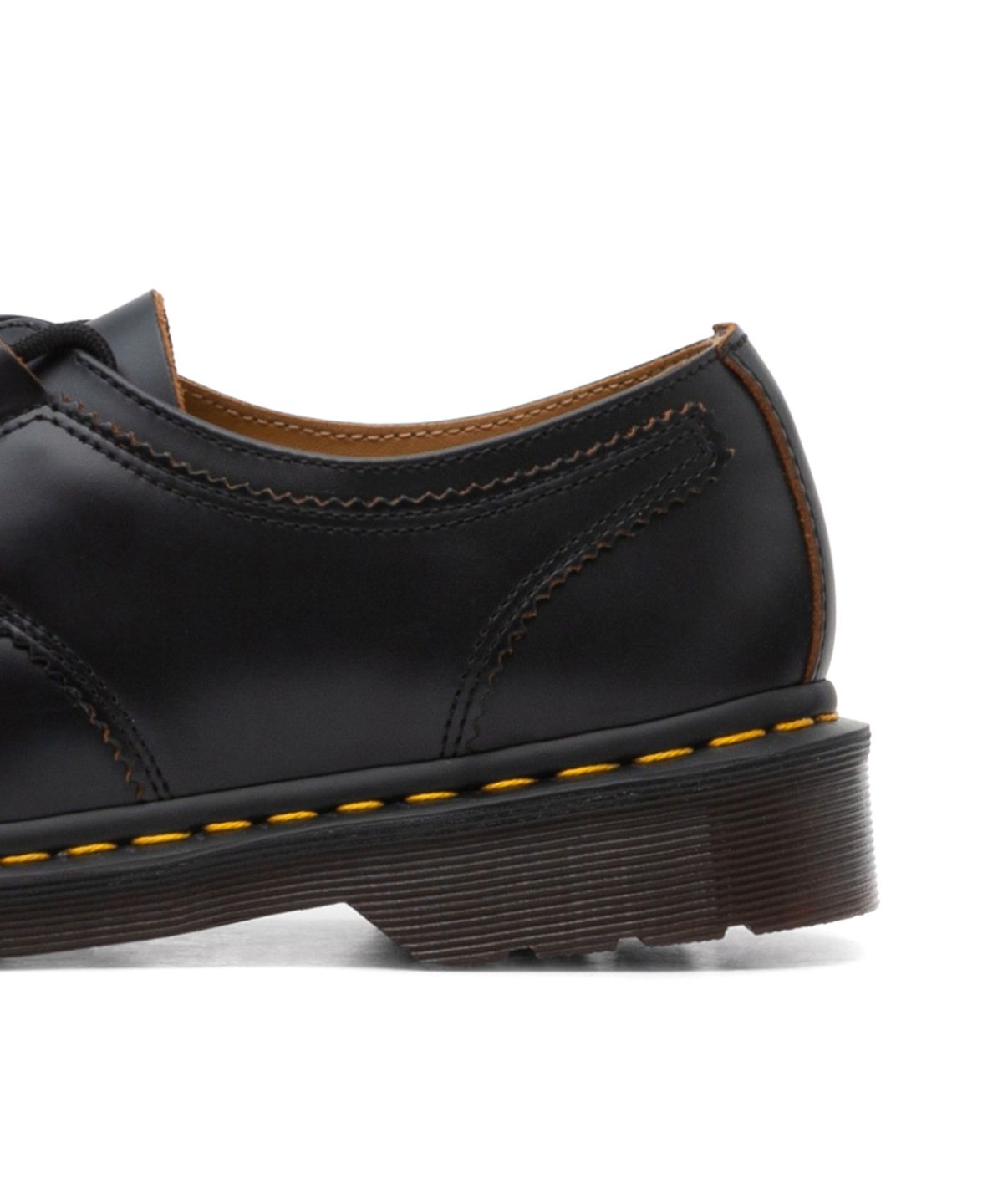 닥터마틴(DR.MARTENS) 빌링턴 길리 캐주얼화 블랙 / 22695001