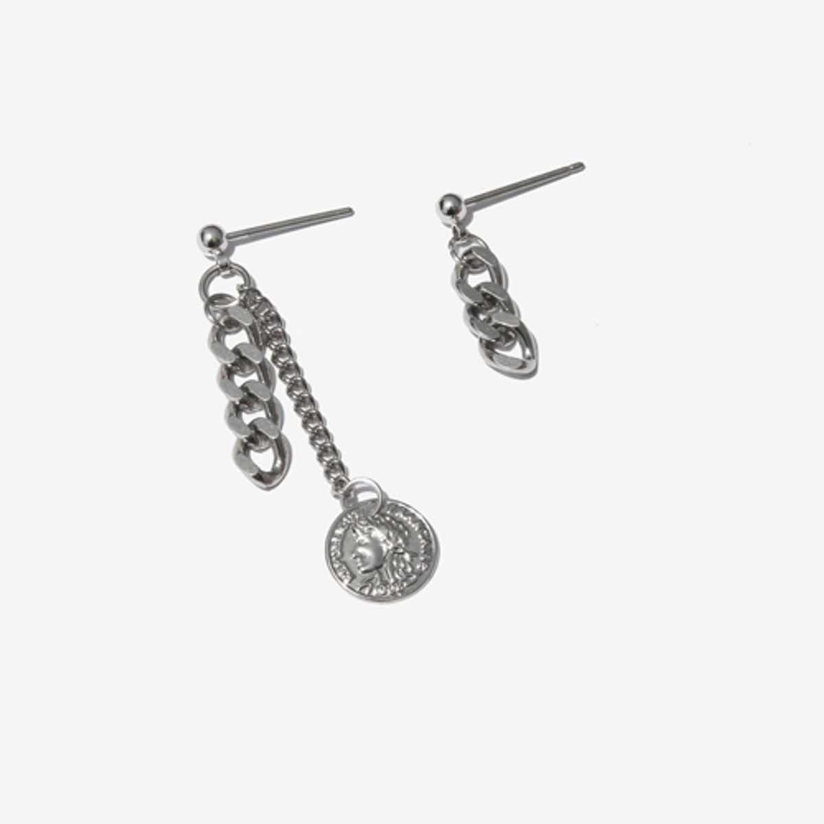 러쉬오프(RUSH OFF) Silver Medal Unbal Earring/실버 메달 언발귀걸이