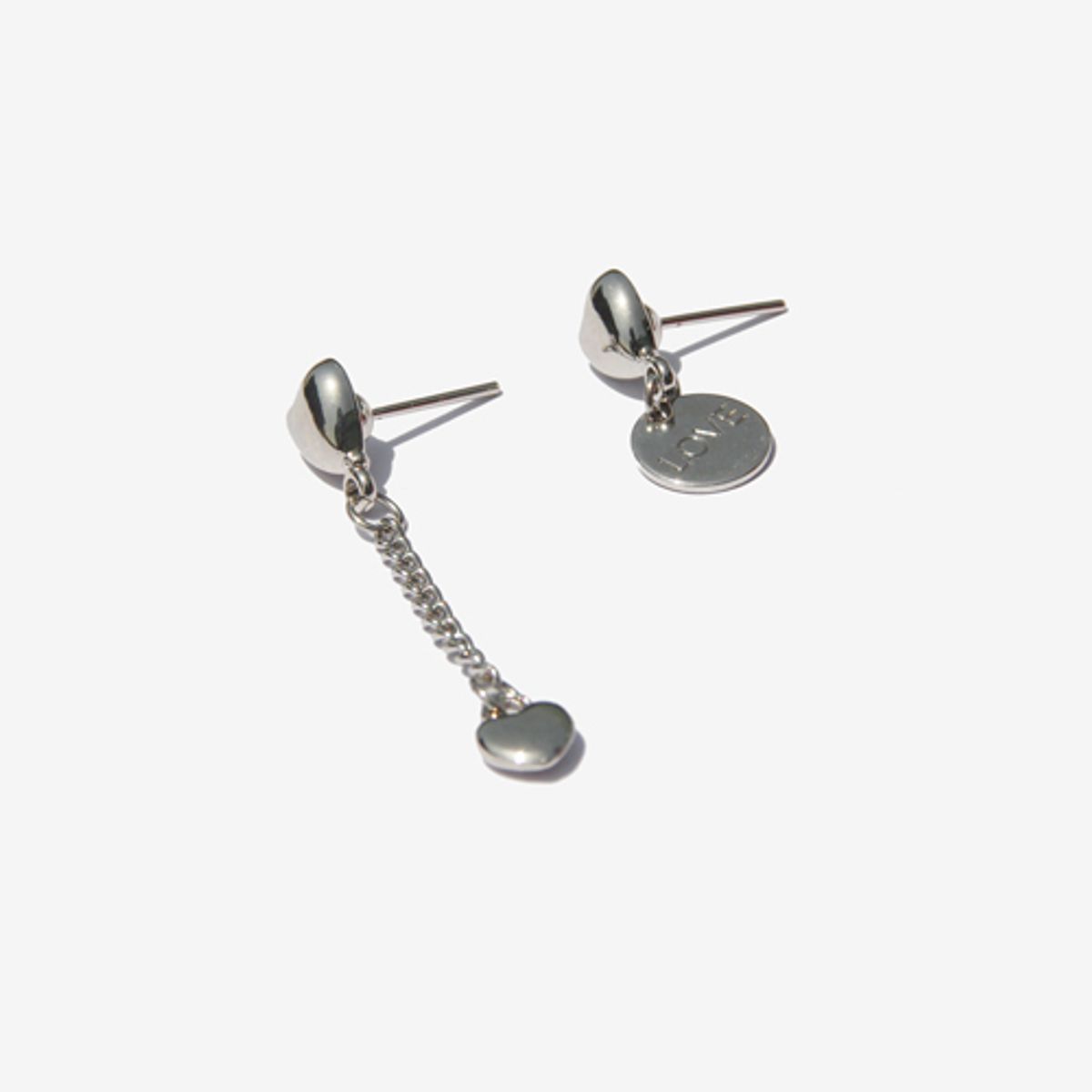 러쉬오프(RUSH OFF) Double Heart Unbal Earring/더블 하트 언발귀걸이